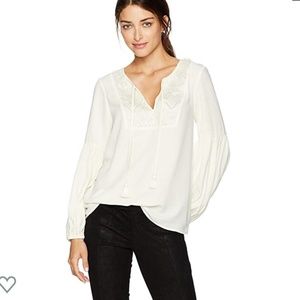 KENSIE LUXURY CREPE LONG SLEEVE TASSEL TOP